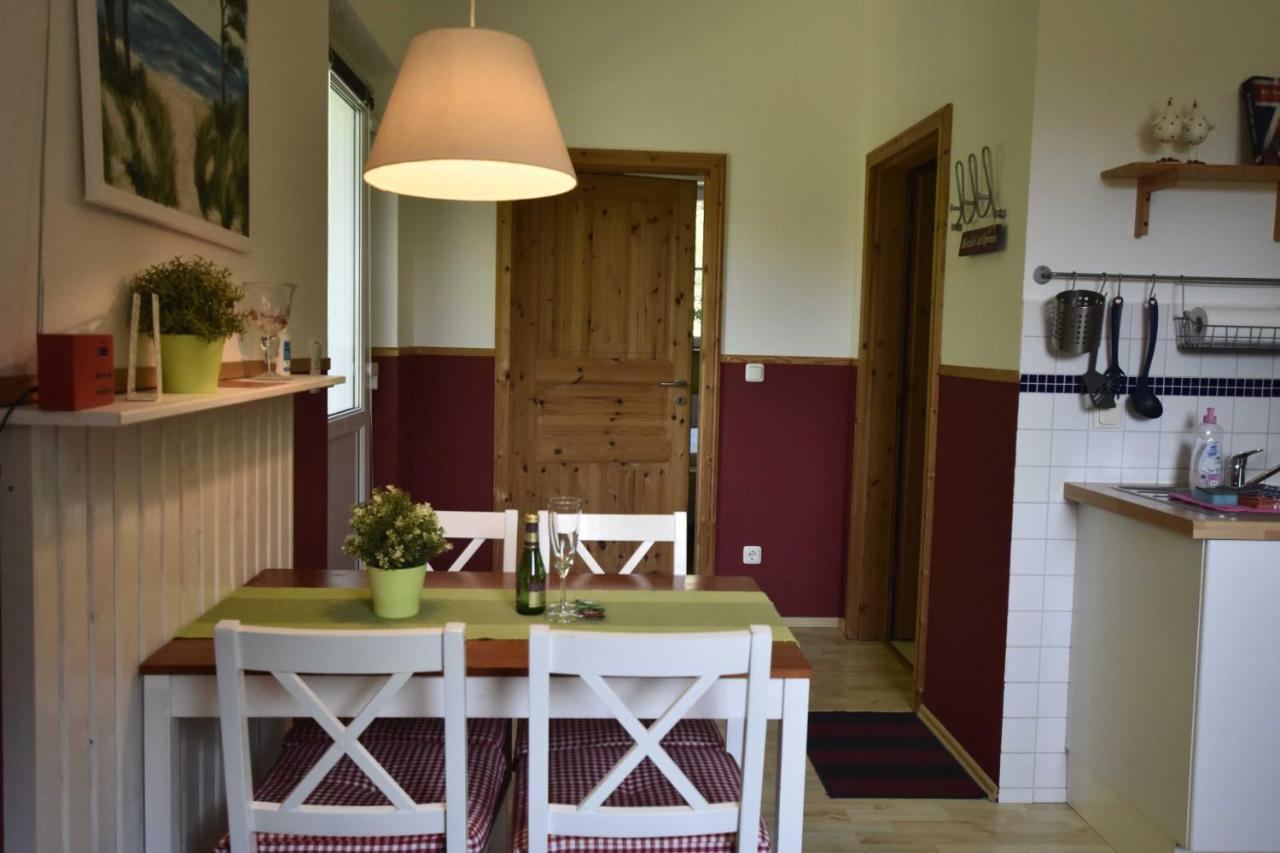 Ferienwohnung Og Im Roten Haus Am Ostsee Radweg Ovs 103 Blowatz 외부 사진