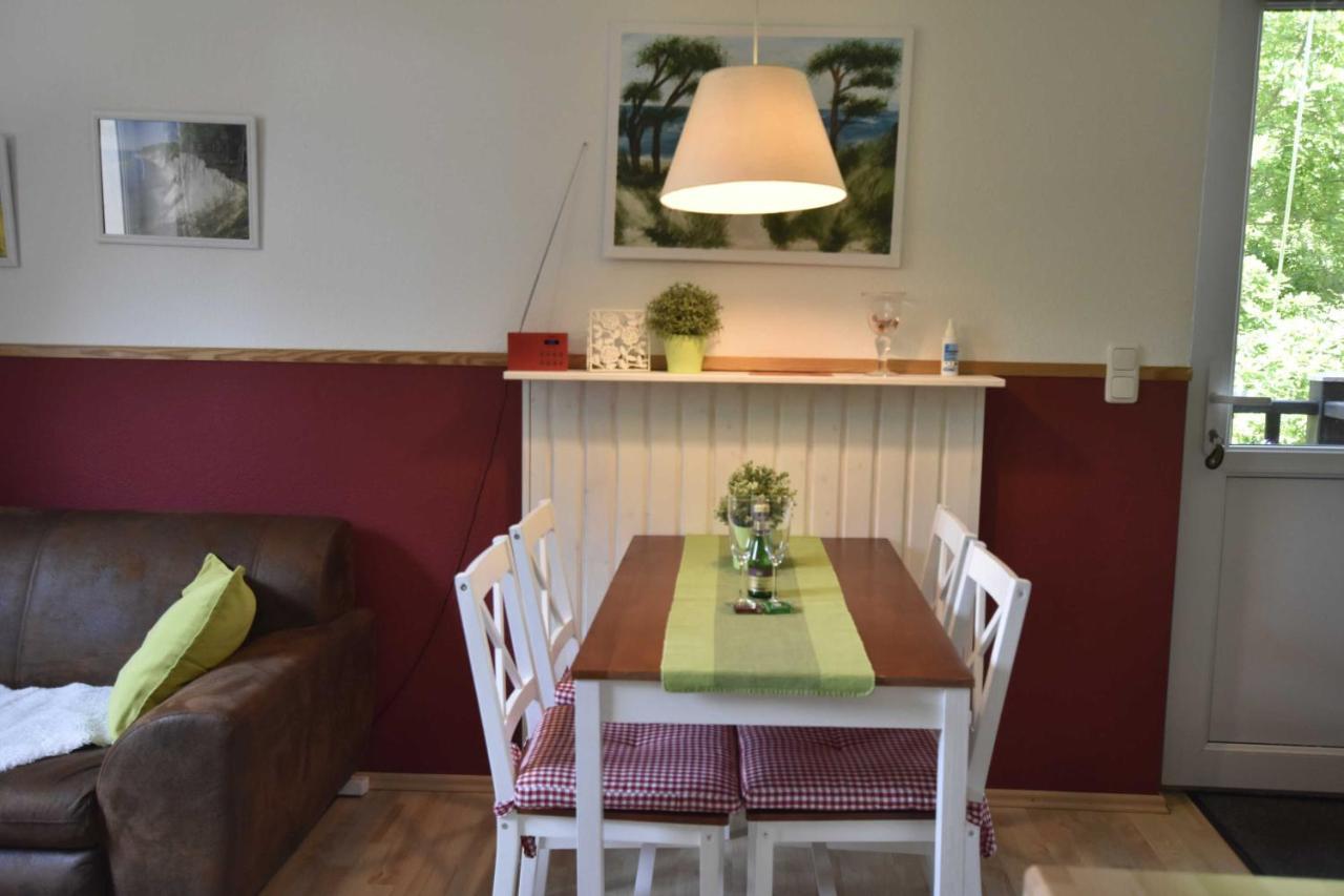 Ferienwohnung Og Im Roten Haus Am Ostsee Radweg Ovs 103 Blowatz 외부 사진
